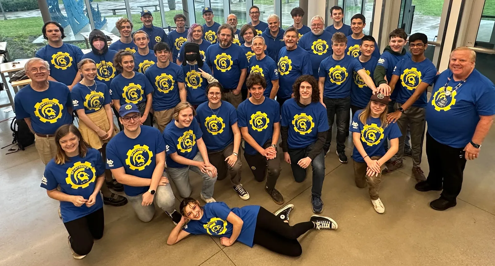 The 2023 Spartronics team photo